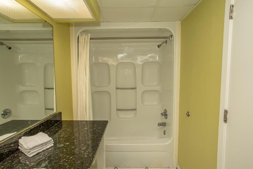 Oceanfront 2 Bedroom 3 Bathroom Unit 539-540 - Sleeps 10 Myrtle Beach Bagian luar foto